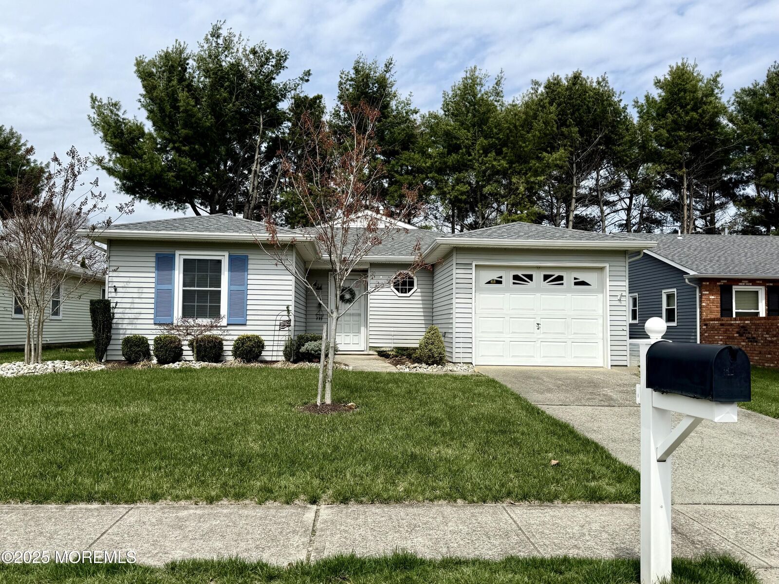 Property Photo: 10 Garland Drive NJ 08723