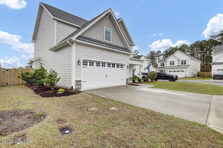 Property Photo:  10 Abaco Way  NC 28443 
