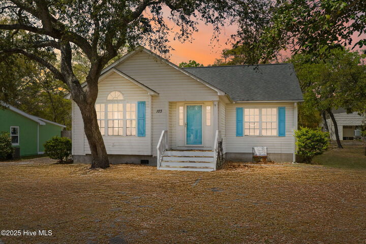 103 NE 5th Street  Oak Island NC 28465 photo