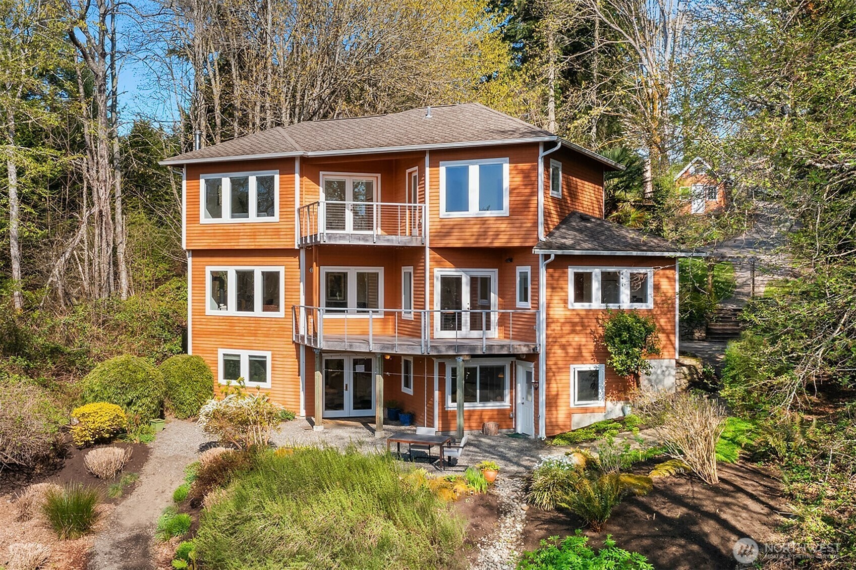 Property Photo: 23611 77th Avenue SW WA 98070