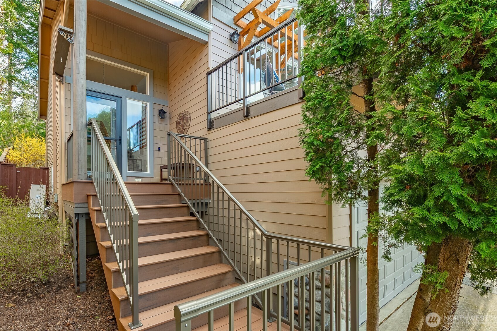 Property Photo: 2932 Huntington Street WA 98226