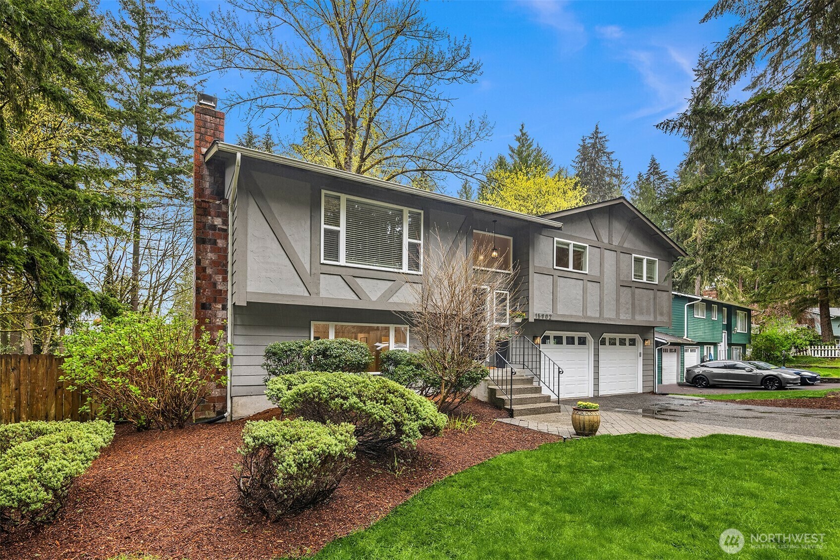 15902  174th Avenue NE  Woodinville WA 98072 photo