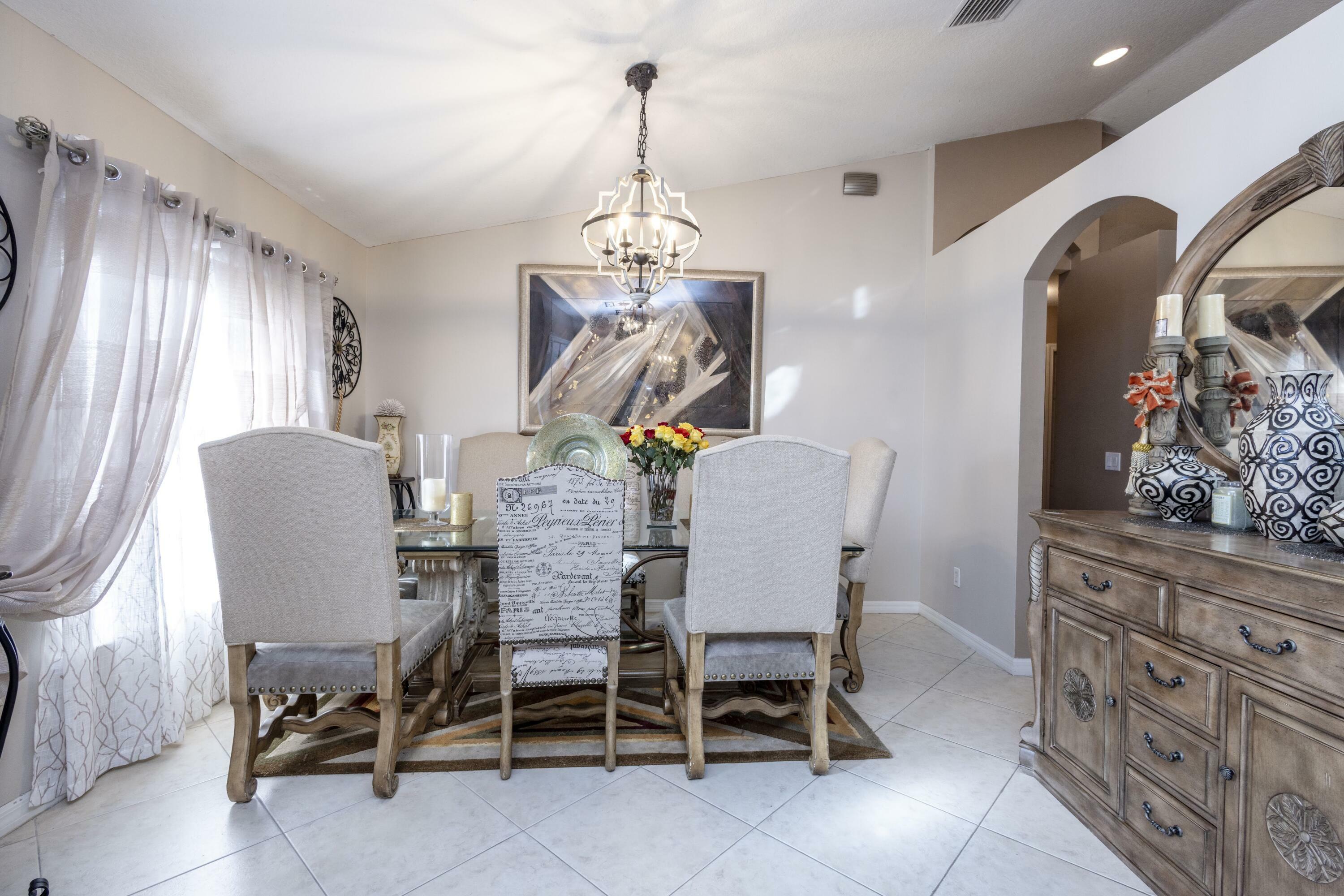 Property Photo: 4213 SW Whitebread Road FL 34953