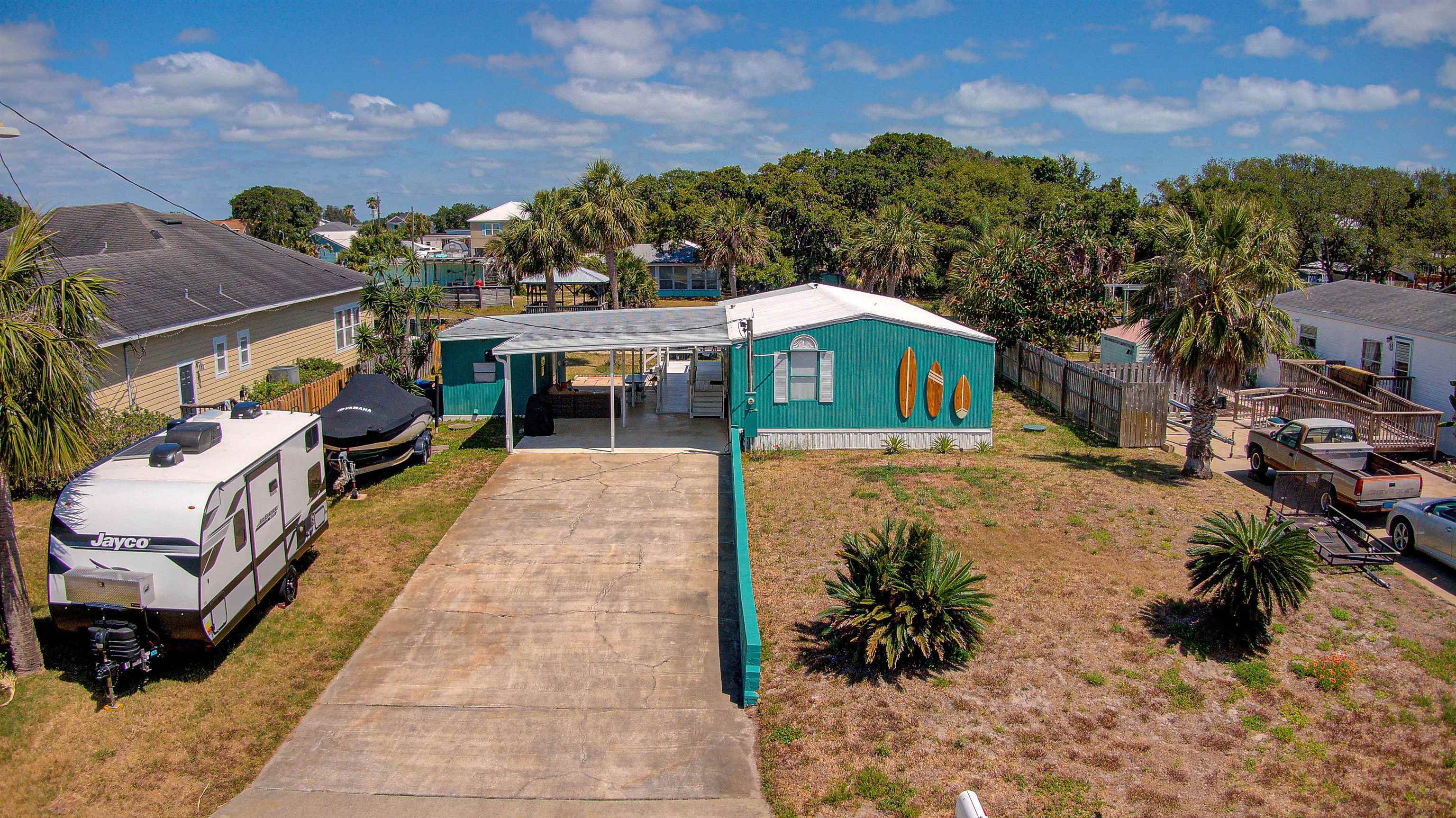 Property Photo: 266 Villa Verda Rd FL 32080