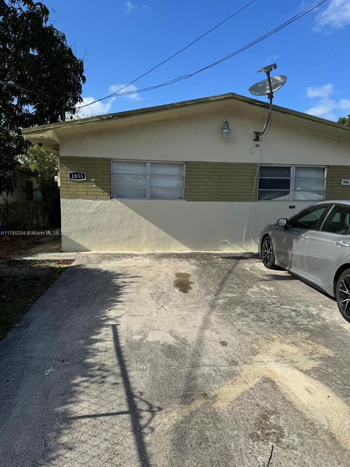 1855 NW 43rd St 1855  Miami FL 33142 photo