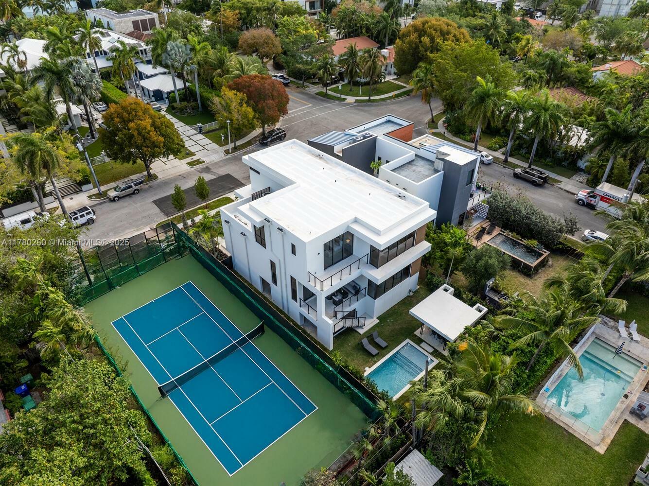 Property Photo: 736 NE 77th St FL 33138