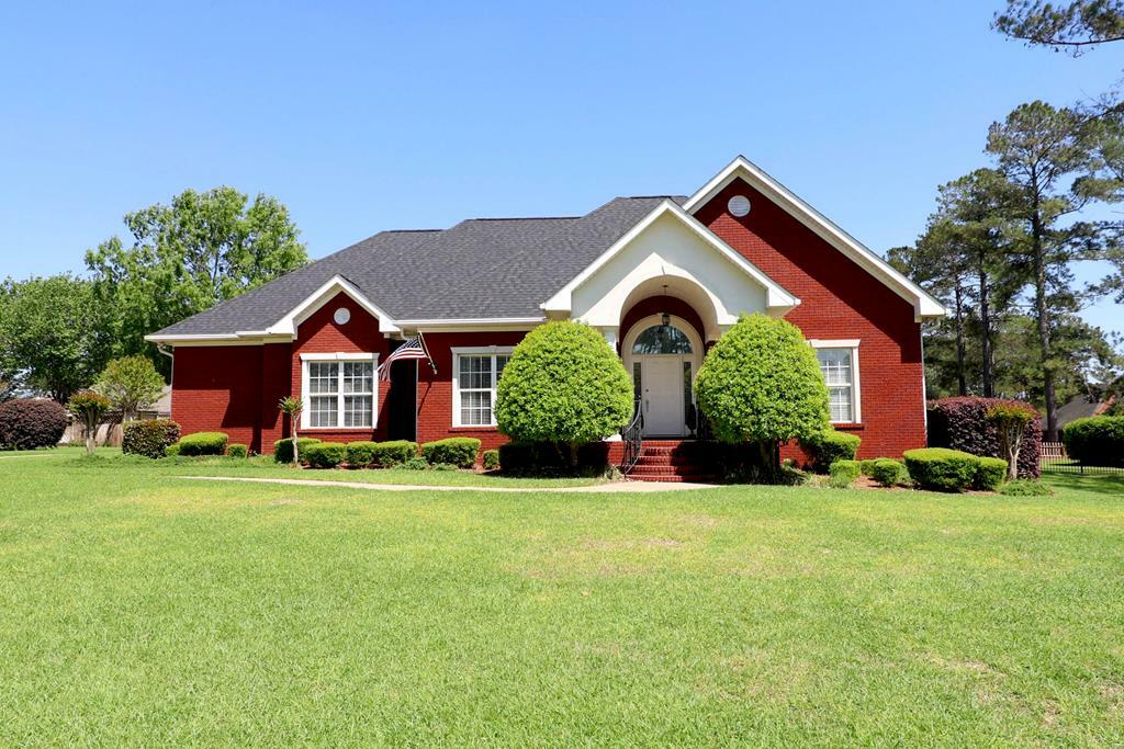 Property Photo: 127 Glencoe Way AL 36305