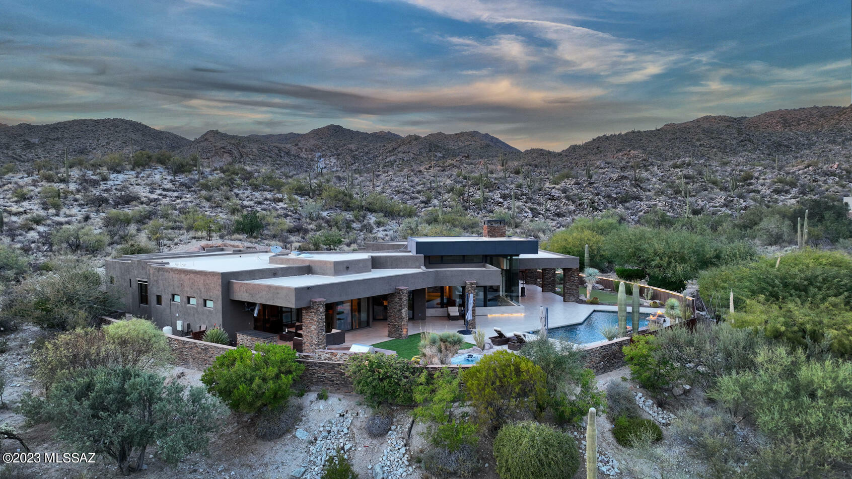 Property Photo: 1091 W Tortolita Mountain Circle AZ 85755
