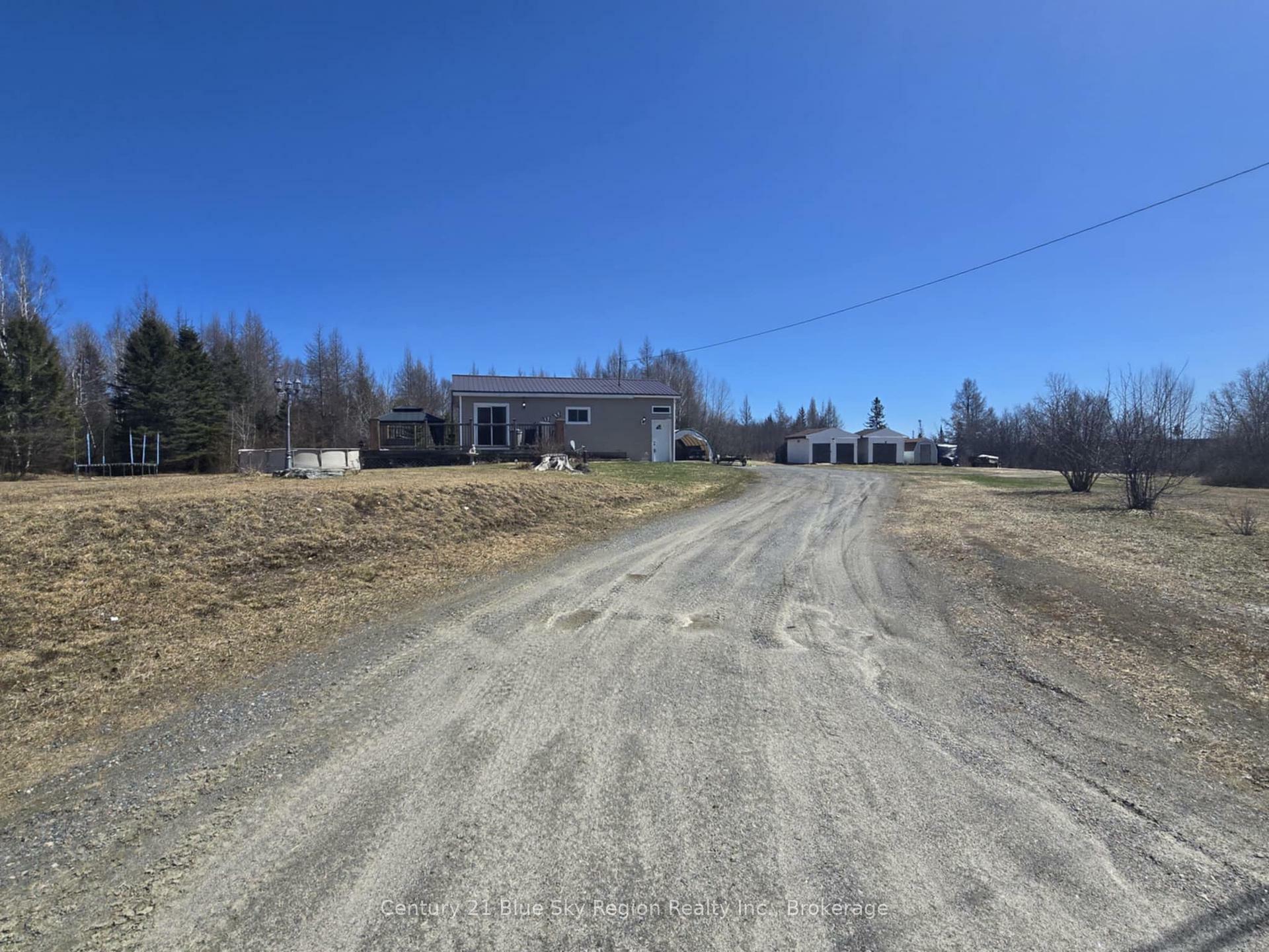Property Photo: 20 Tomiko Road ON P0H 1L0
