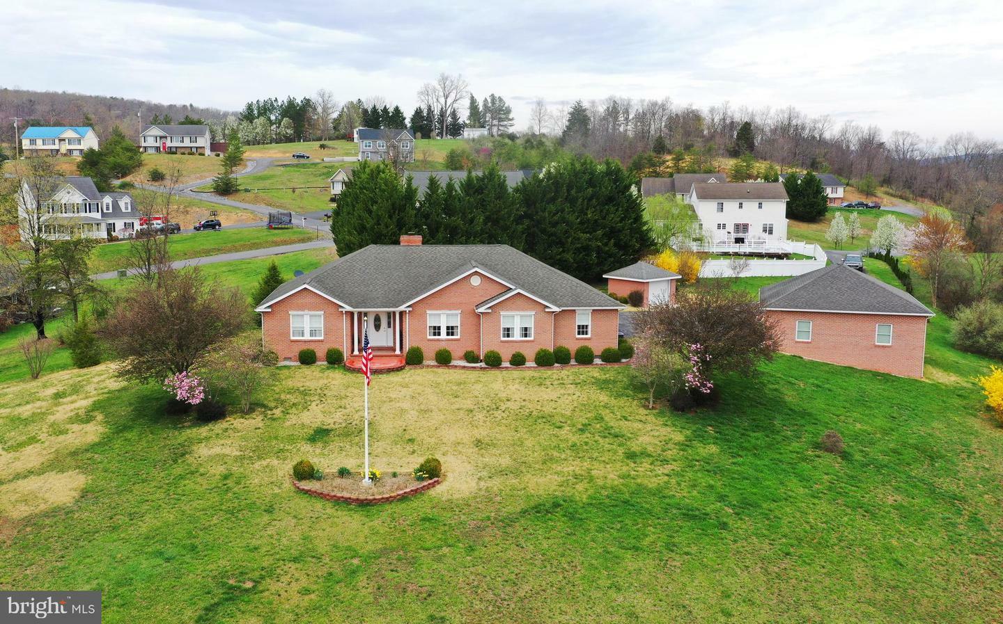 Property Photo: 106 Waterview Drive WV 26711