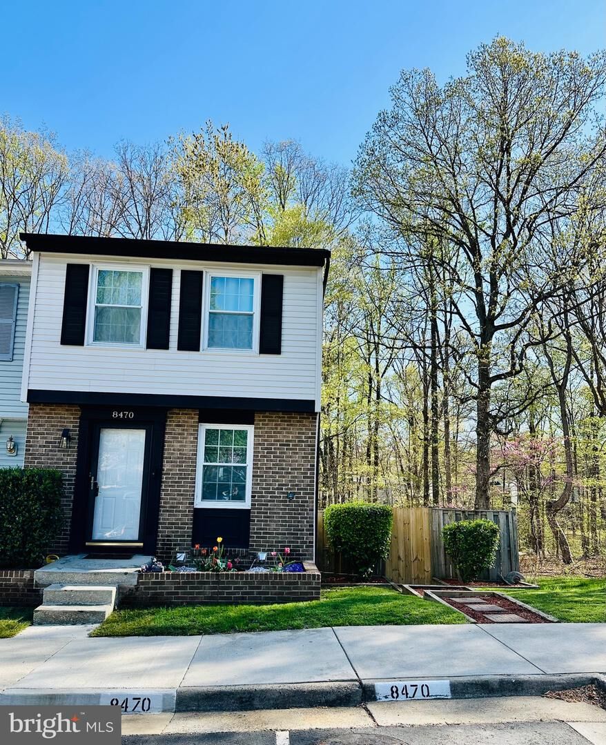 Property Photo: 8470 Sugar Creek Lane VA 22153