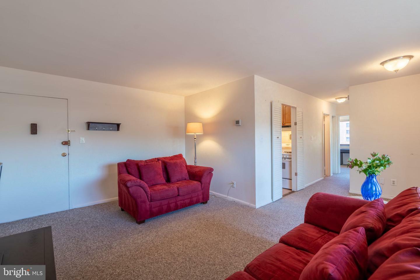 Property Photo: 1931 N Cleveland Street 312 VA 22201