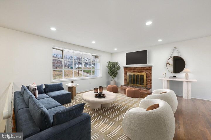 Property Photo: 6205 Brooke Jane Drive MD 20735