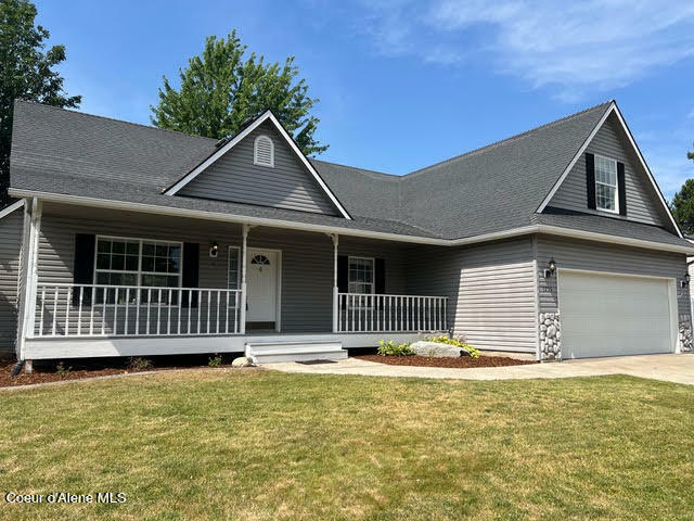 Property Photo:  1235 W Edgewood Cir  ID 83815 