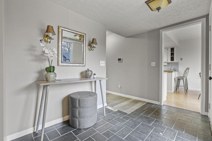 4765 Smoketalk Lane  Westerville OH 43081 photo