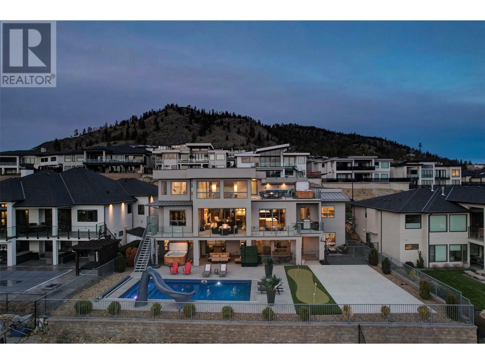 Property Photo: 3354 Vineyard View Drive BC V4T 3M3