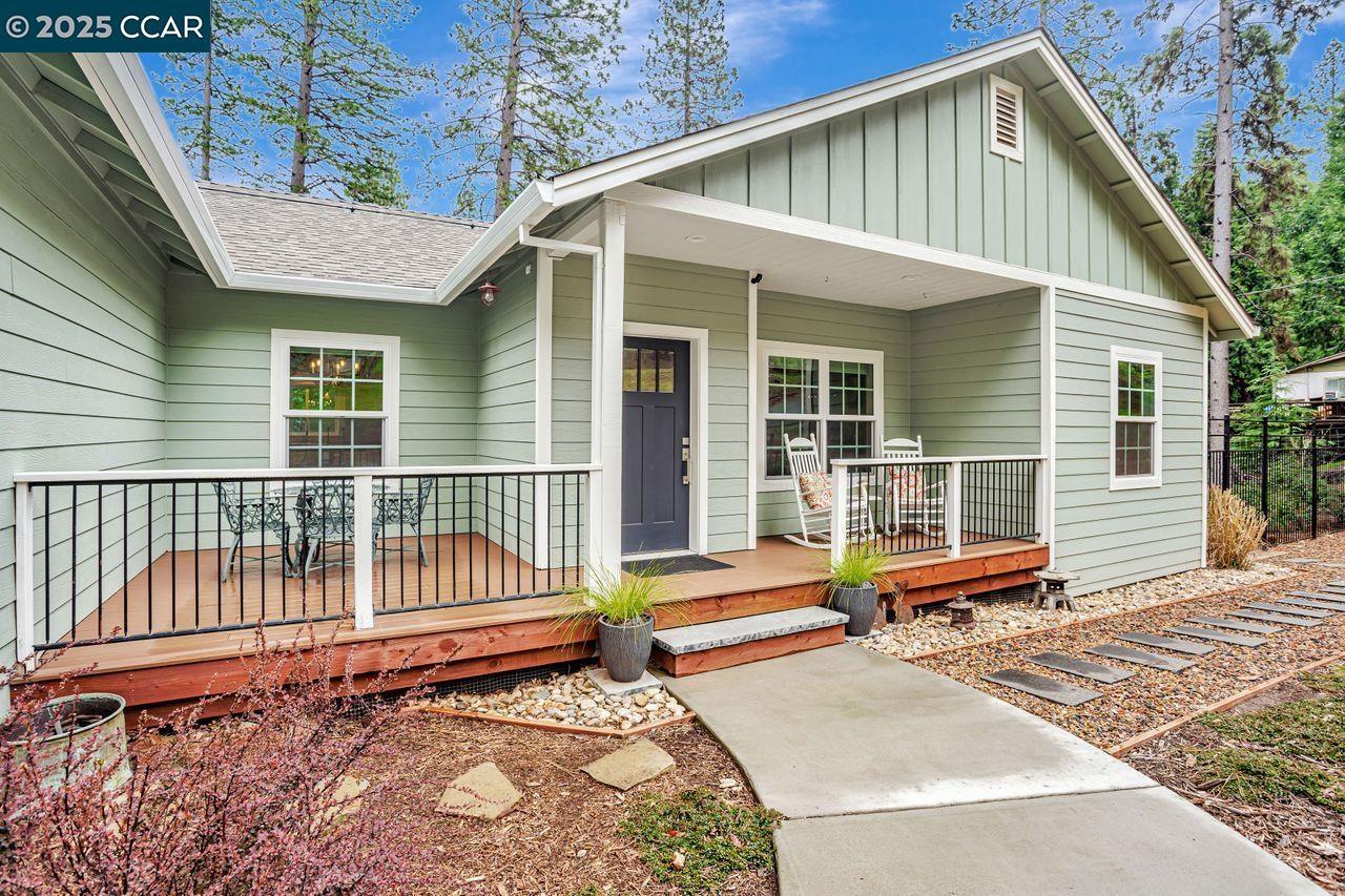 Property Photo: 16630 Alpine Ln CA 95666
