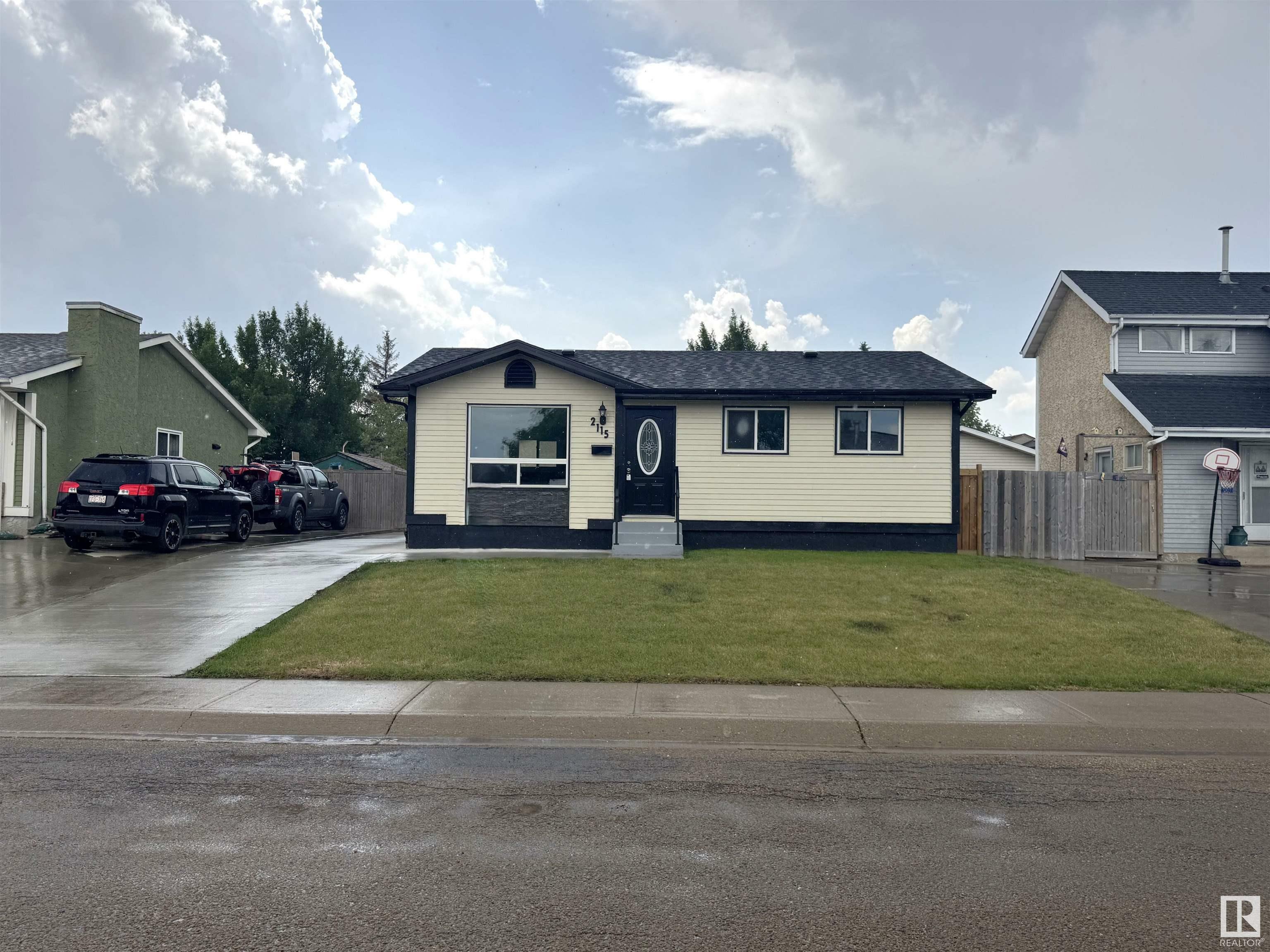 Property Photo: 2115 145 Avenue NW AB T5Y 1V1