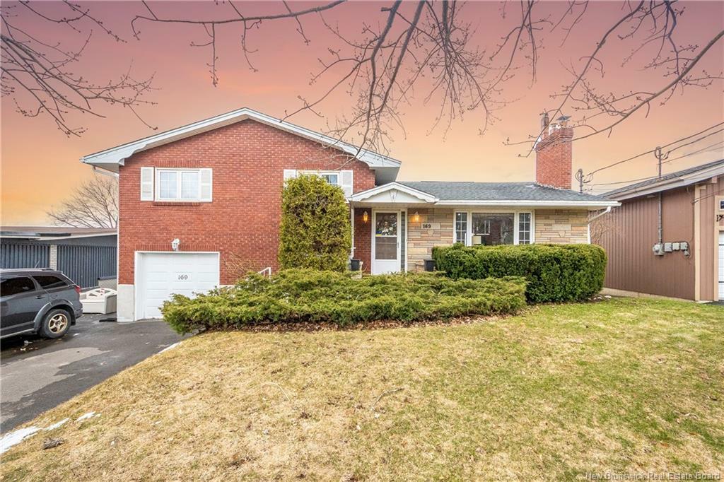 Property Photo: 169 Hedgewood Drive NB E1E 2W8