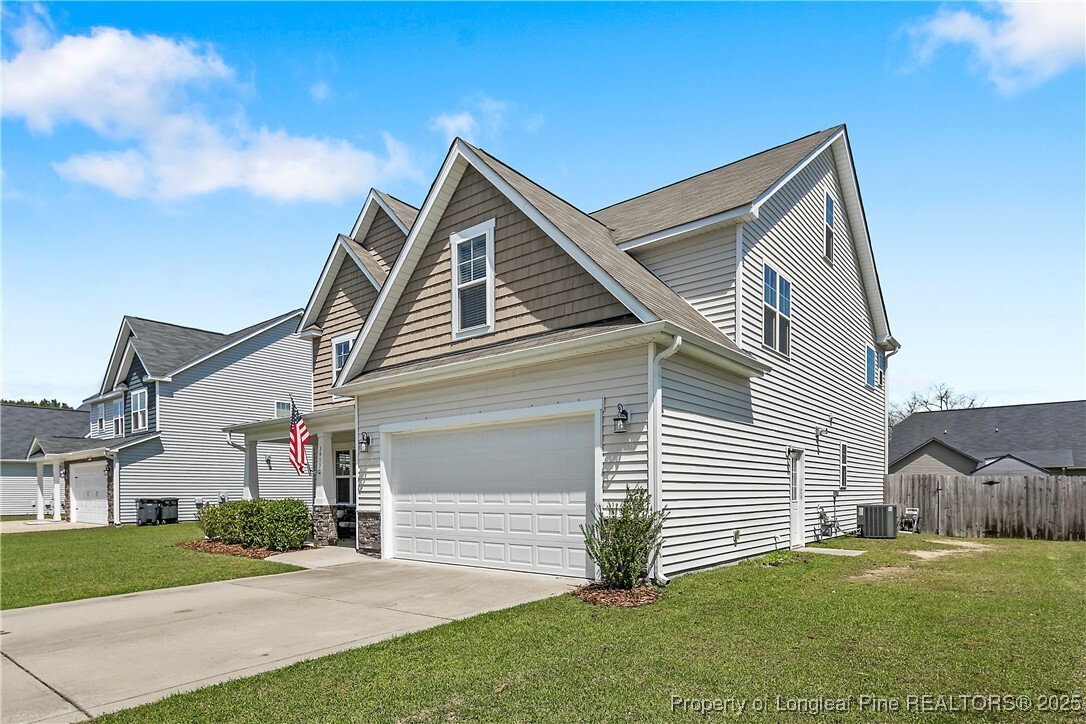 Property Photo: 3413 Hogarth Court NC 28306