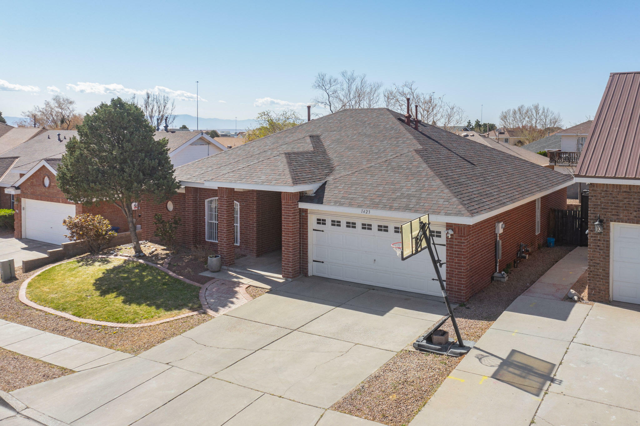 Property Photo: 1423 Somerset Drive NW NM 87120