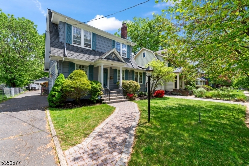 18 Warren Rd  Maplewood Twp. NJ 07040 photo