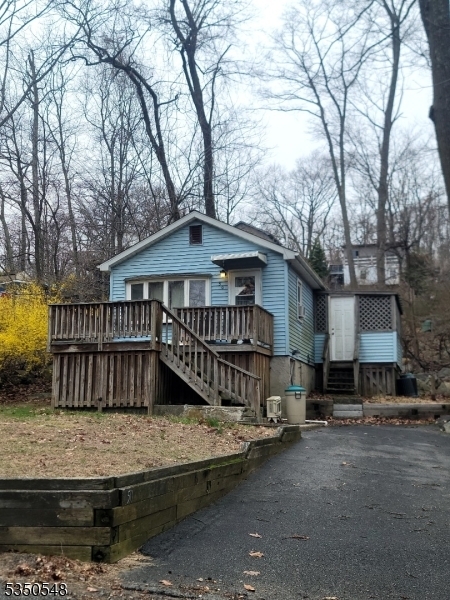 Property Photo: 50 Coolidge Trl NJ 07843