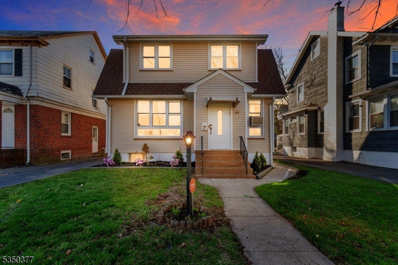 65 Fairmount Ter  East Orange City NJ 07018 photo