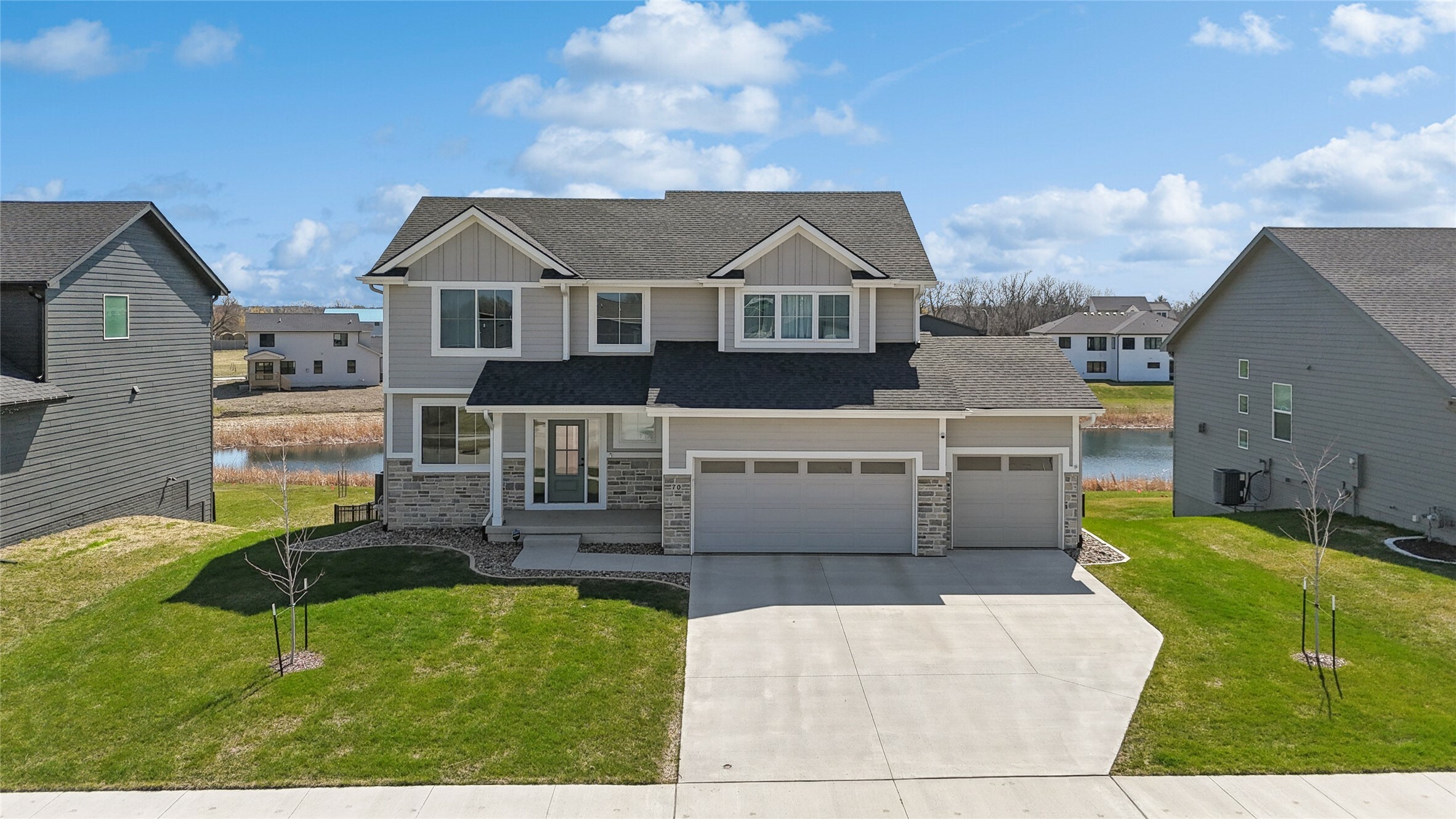 Property Photo: 70 NW Hidden Knoll IA 50263