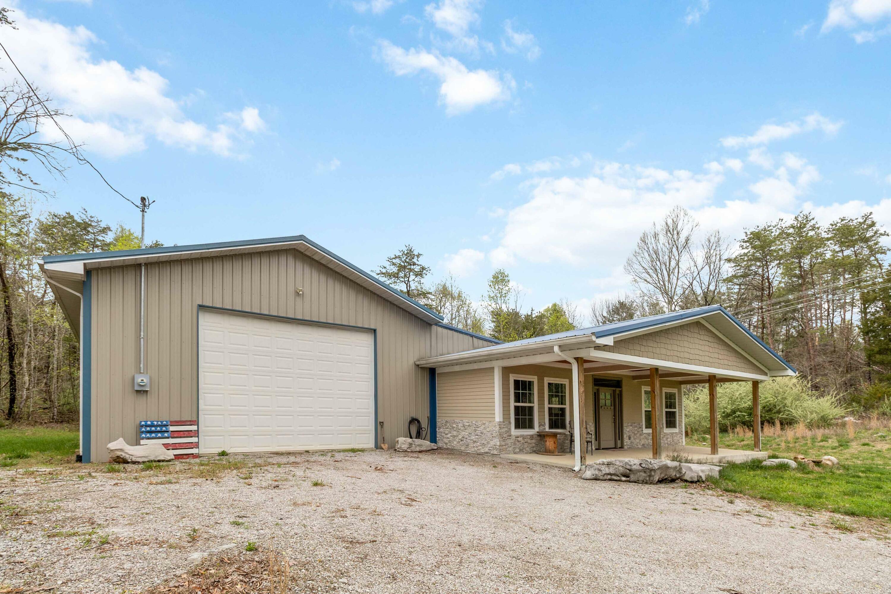 Property Photo: 375 Hardwick Road KY 42518