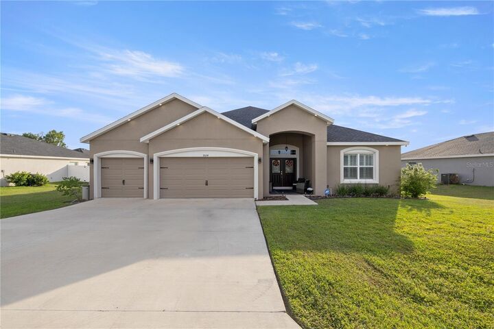 Property Photo: 9074 SE 48th Court Road FL 34480