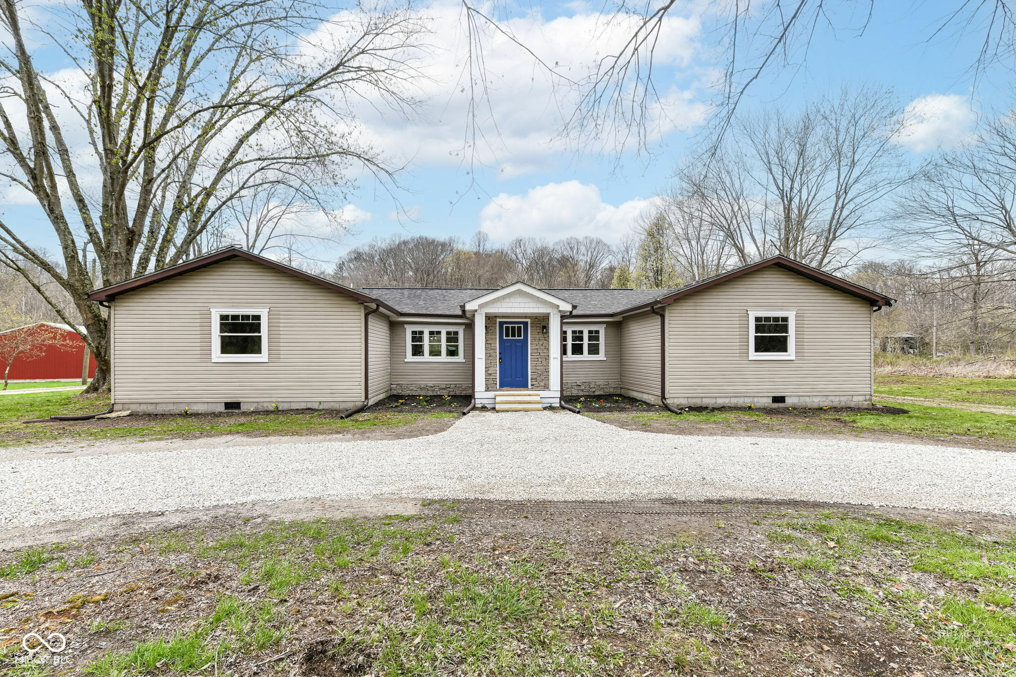 Property Photo: 2420 Goose Creek Road IN 46151