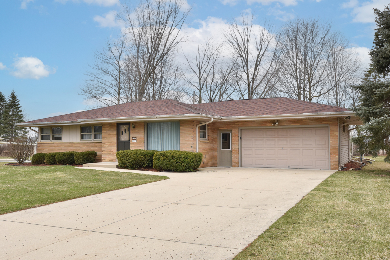 Property Photo: W183n5859 Spruce Ln WI 53051