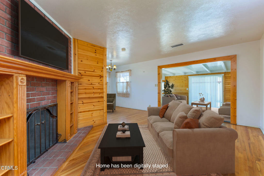 Property Photo: 524 N 14th Street CA 93060