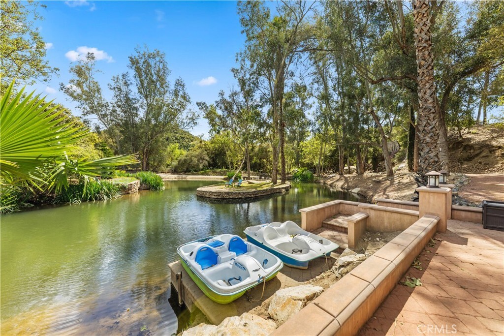 Property Photo:  47100 Sandia Creek Drive  CA 92590 