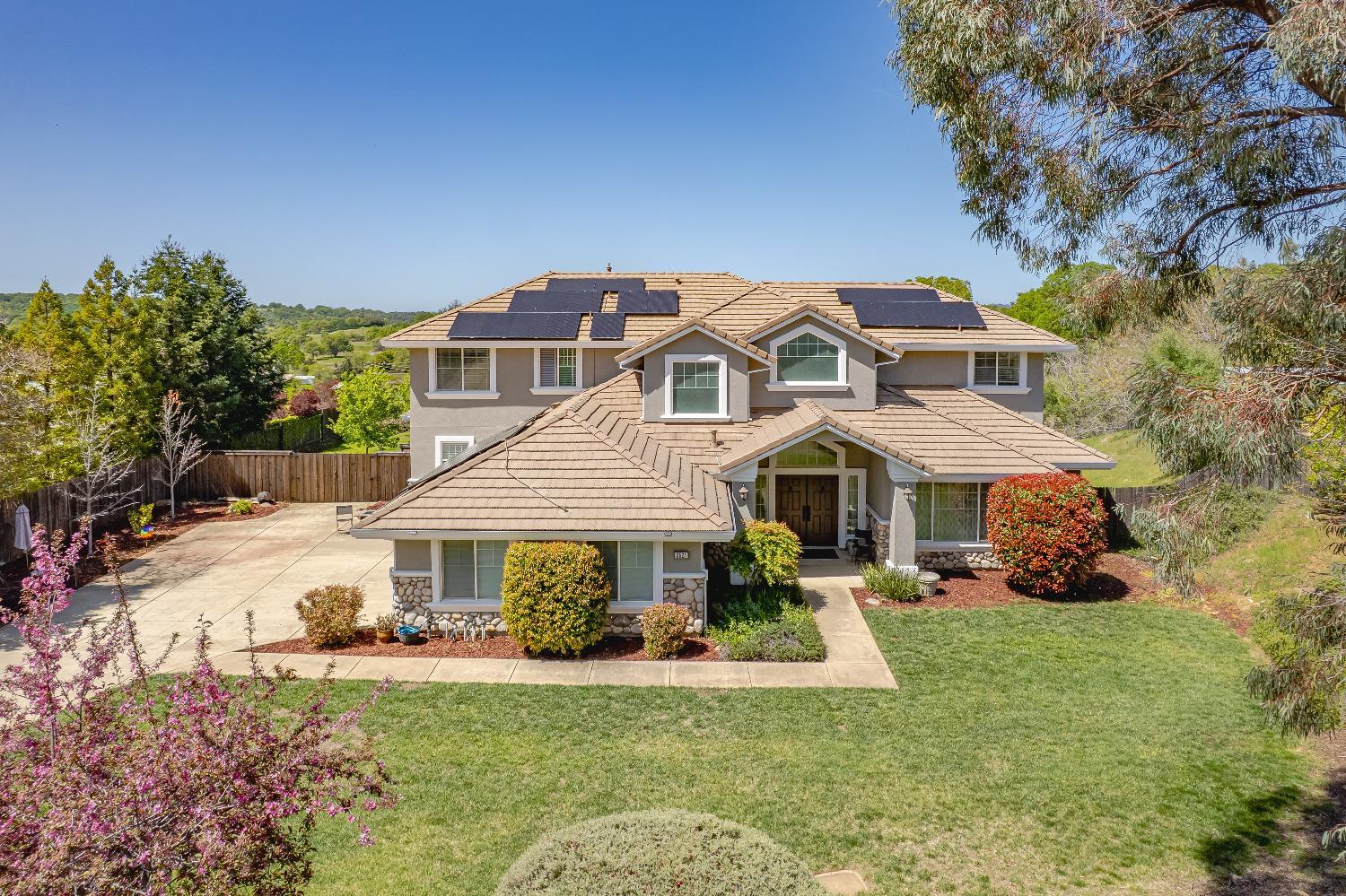 Property Photo: 3521 Foxmore Lane CA 95672