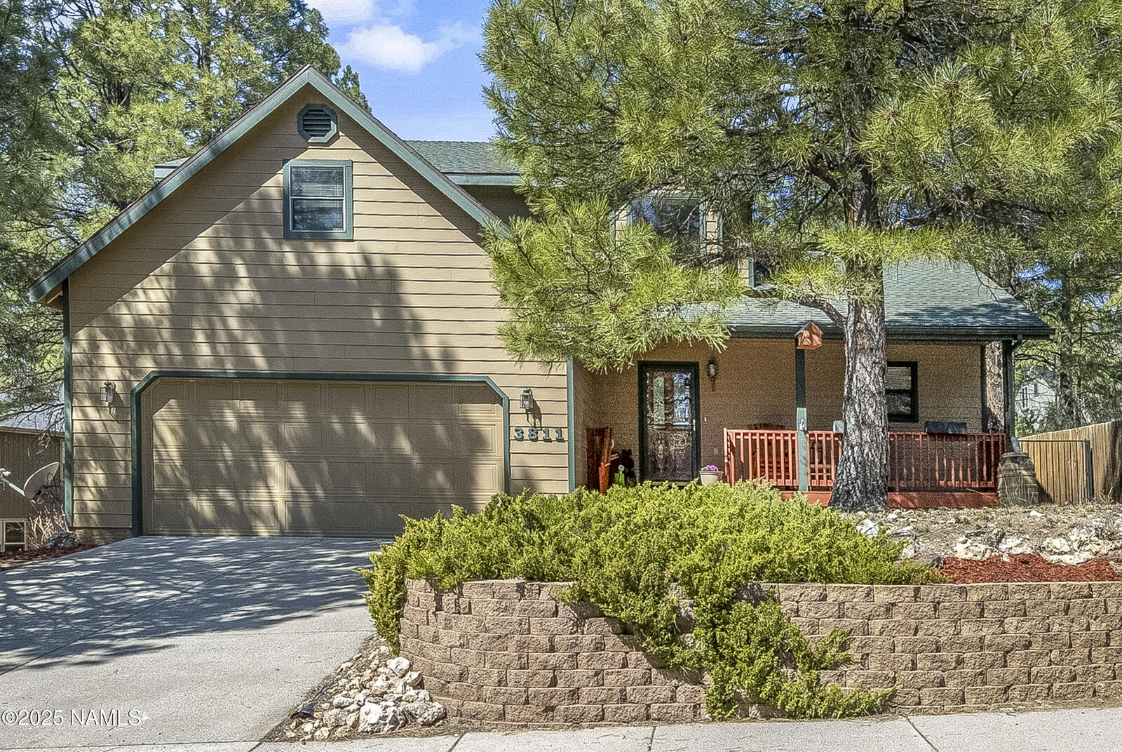 Property Photo: 3811 S Sutter Creek Trail AZ 86005