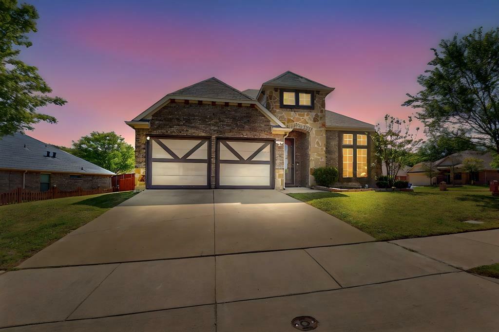 8328 Dawnridge Drive  Dallas TX 75249 photo
