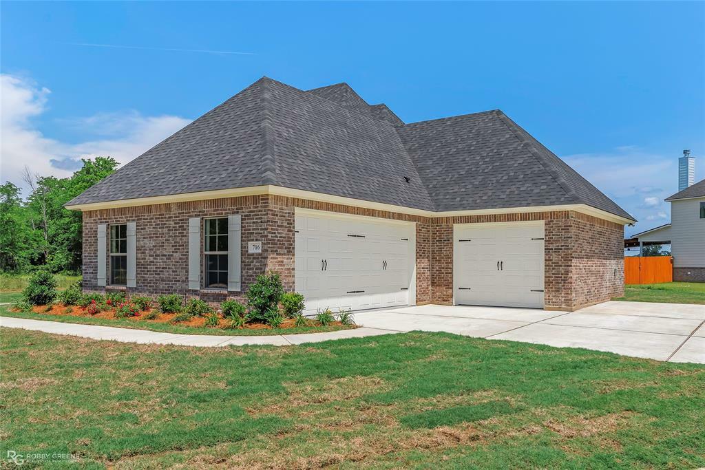 Property Photo: 716 Calcasieu Pass LA 71111