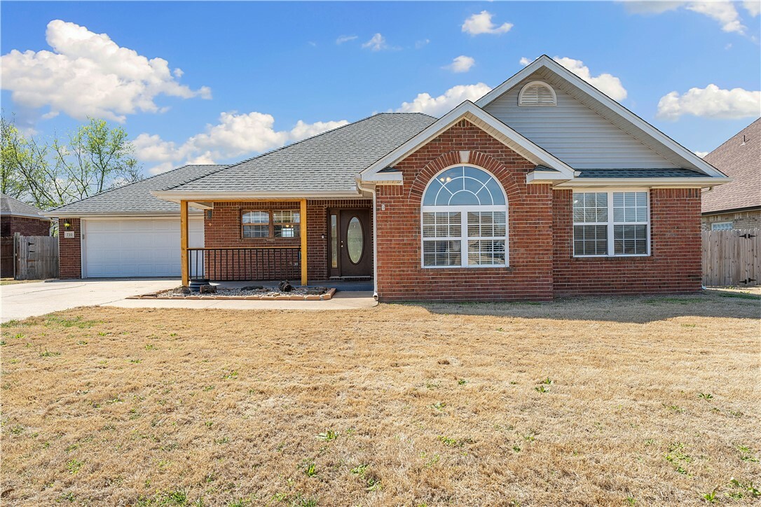 Property Photo: 735 Todd Circle AR 72751