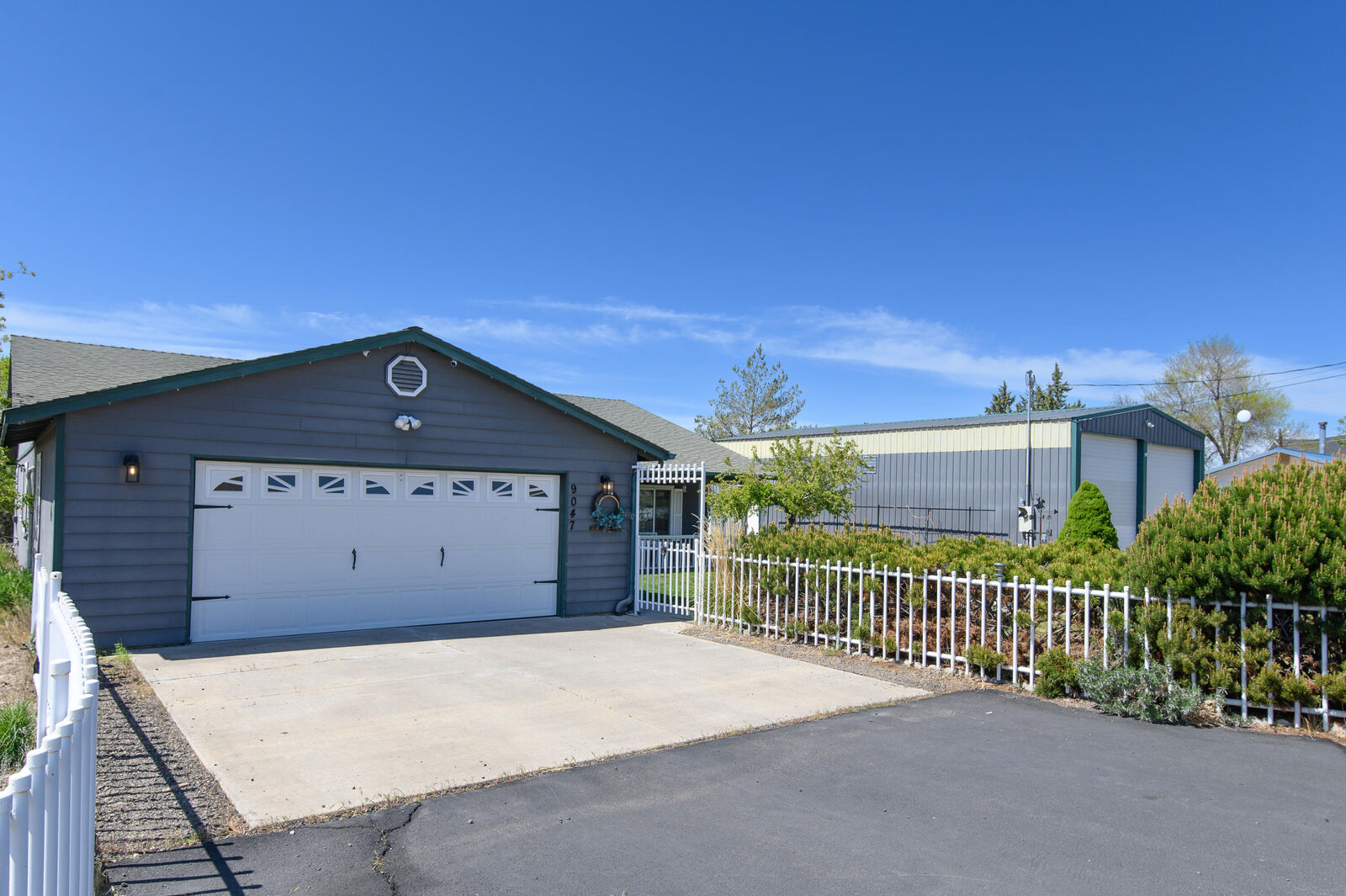 Property Photo:  9047 13th Street  OR 97760