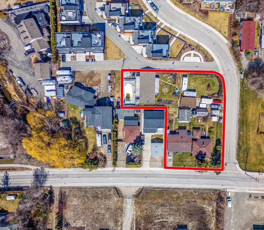 Property Photo: 3144 Woodsdale Road BC V4V 1X8