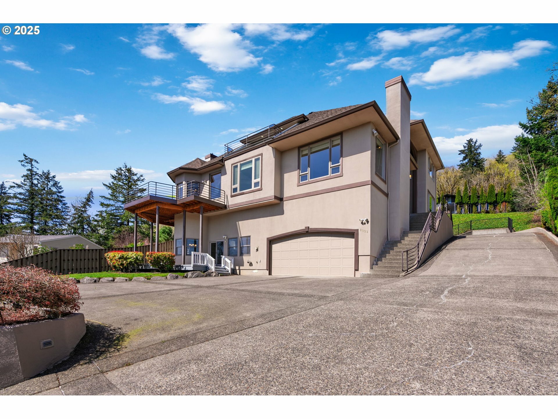 Property Photo: 2022 NW Sierra Ln WA 98607