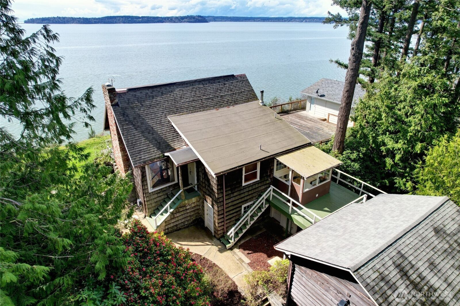 Property Photo:  3626  Mission Beach Rd  WA 98271 