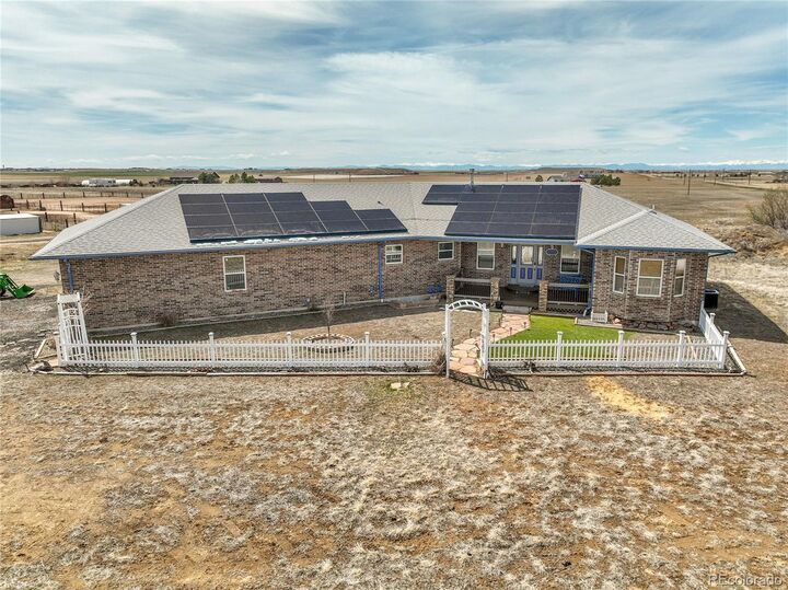 Property Photo: 44000 E 88th Avenue CO 80102
