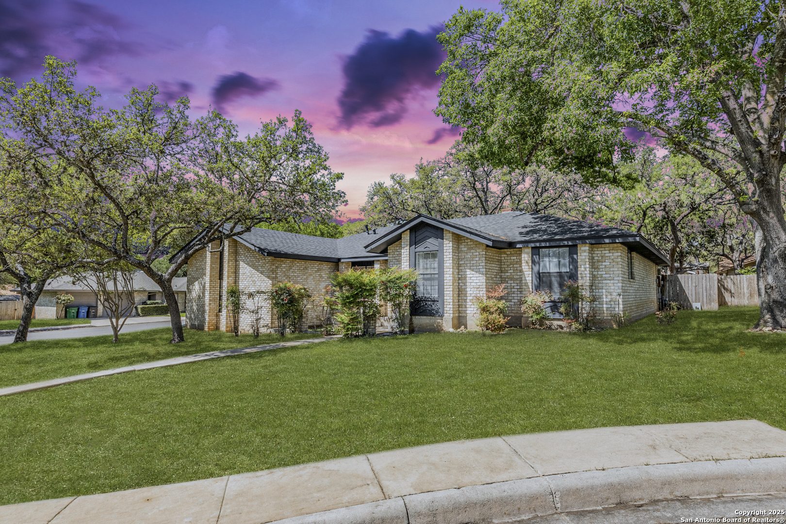 Property Photo: 15403 Circle Path TX 78232