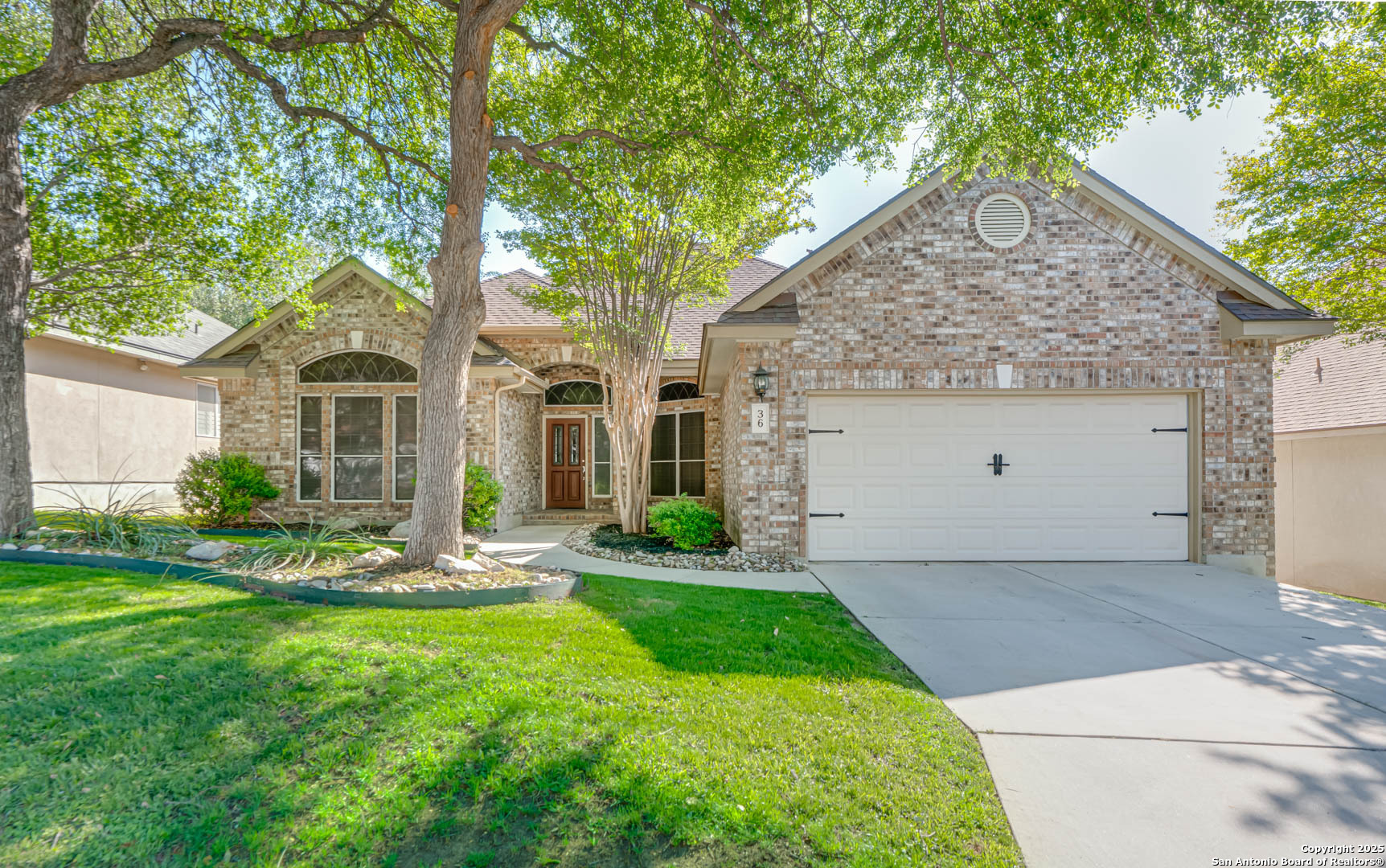 Property Photo: 36 Silverhorn TX 78216