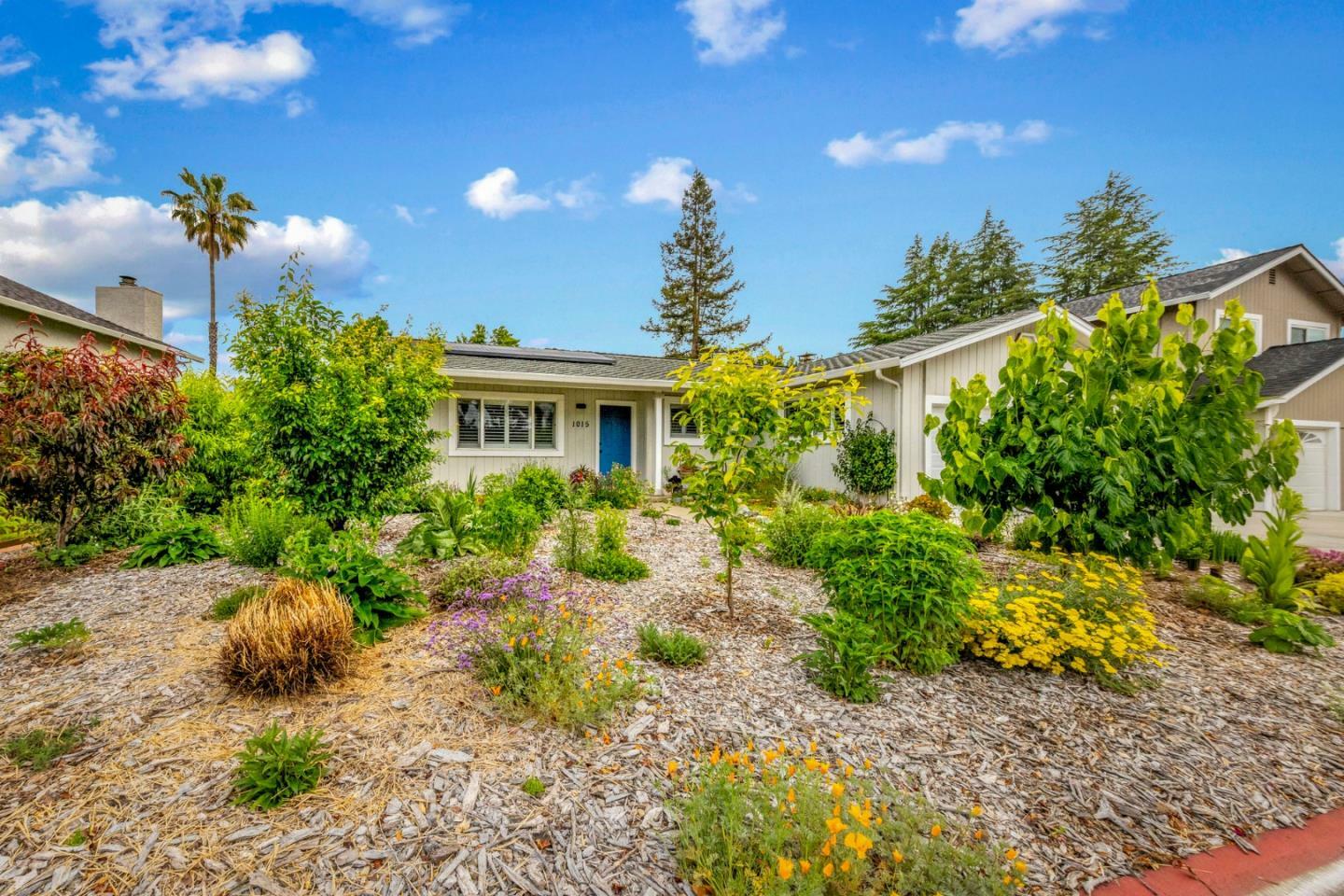 Property Photo:  1015 Primrose Lane  CA 95020 