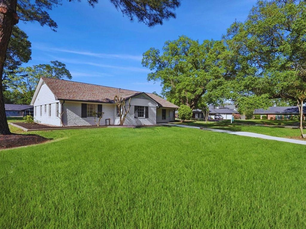 Property Photo: 4610 Regina Lane TX 77706