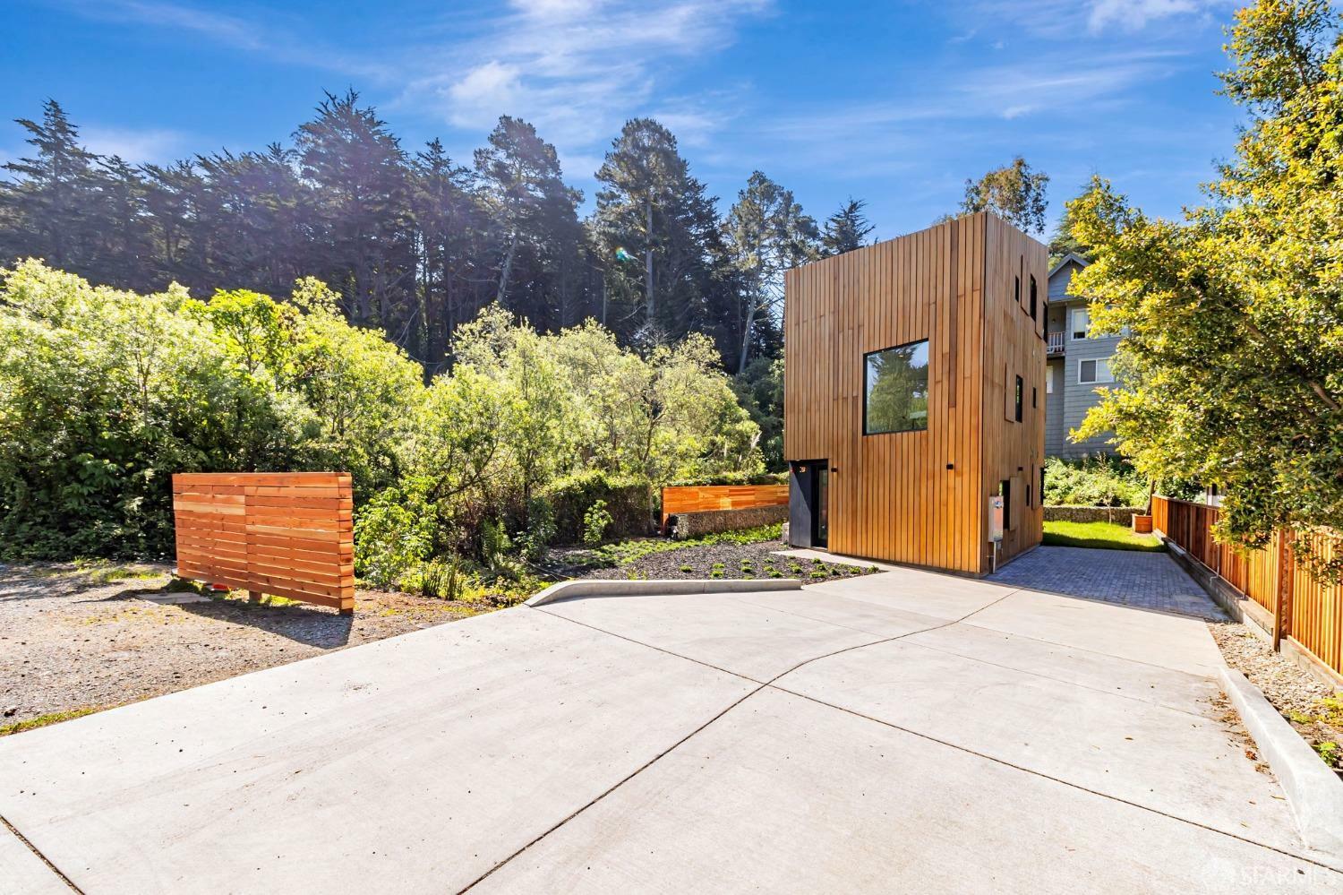 Property Photo: 1841 Sunshine Valley Road CA 94038